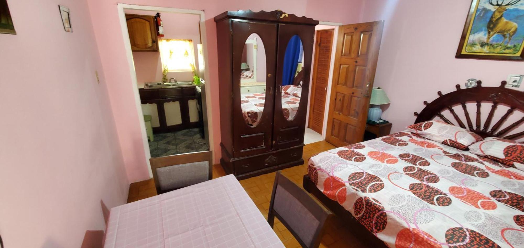 אוצ'ו ריוס Little Shaw Park Guest House מראה חיצוני תמונה