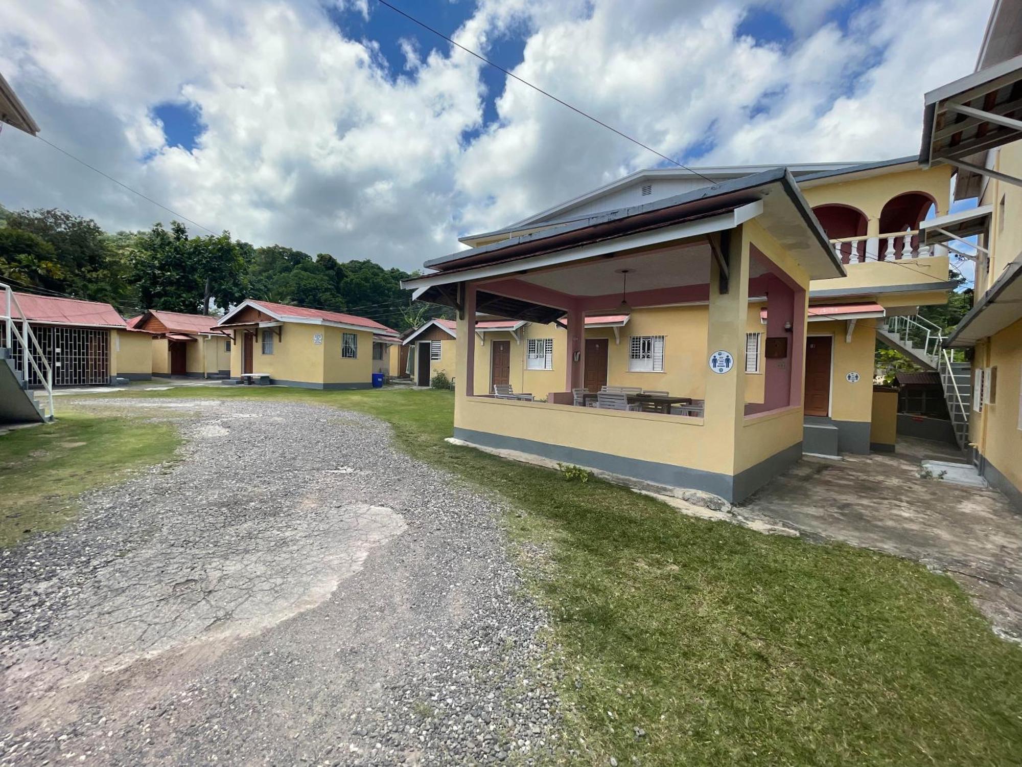 אוצ'ו ריוס Little Shaw Park Guest House מראה חיצוני תמונה